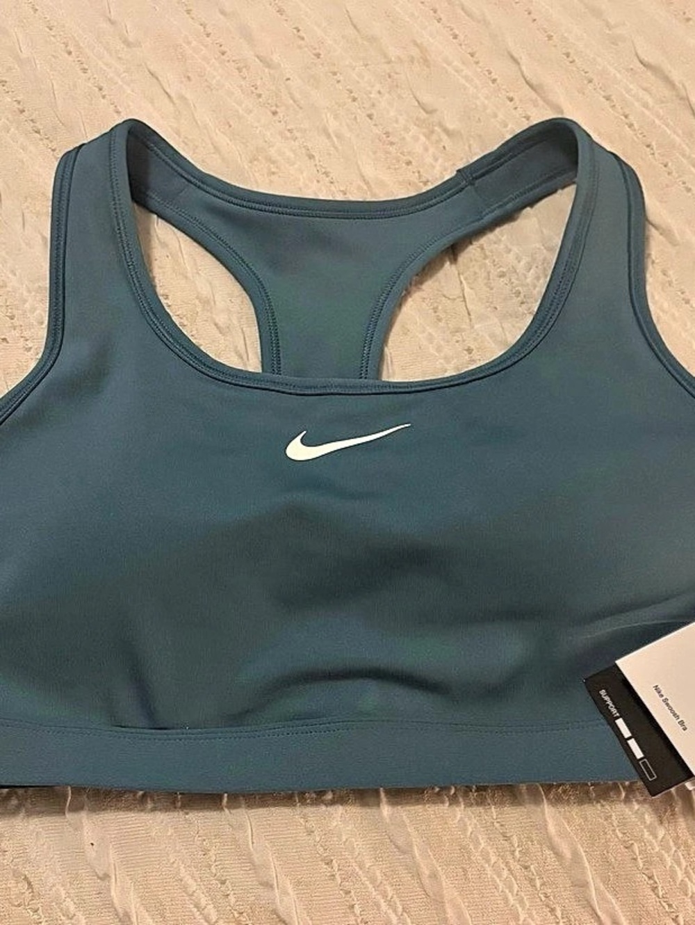Nike Swoosh Medium-Support Padded Sports Bra Blue